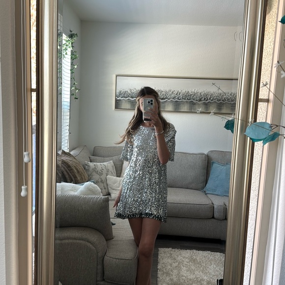 NWOT JENS PIRATE BOOTY SEQUIN DRESS - Picture 3 of 9